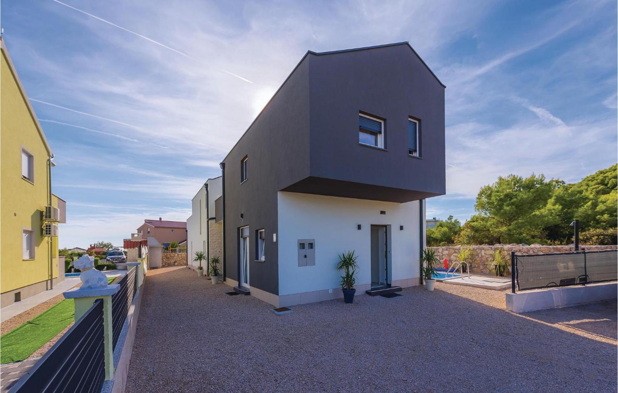 4 Bedroom Beautiful Home In Sibenik Exterior photo